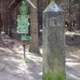 Kulturdenkmal Wolfssäule in der Dippoldiswalder / Dippser Heide nahe der Stuhlbauerstadt Rabenau Erholung Landidylle Wandern Kurzurlaub im Weißeritztal Stuhlbau Handwerk